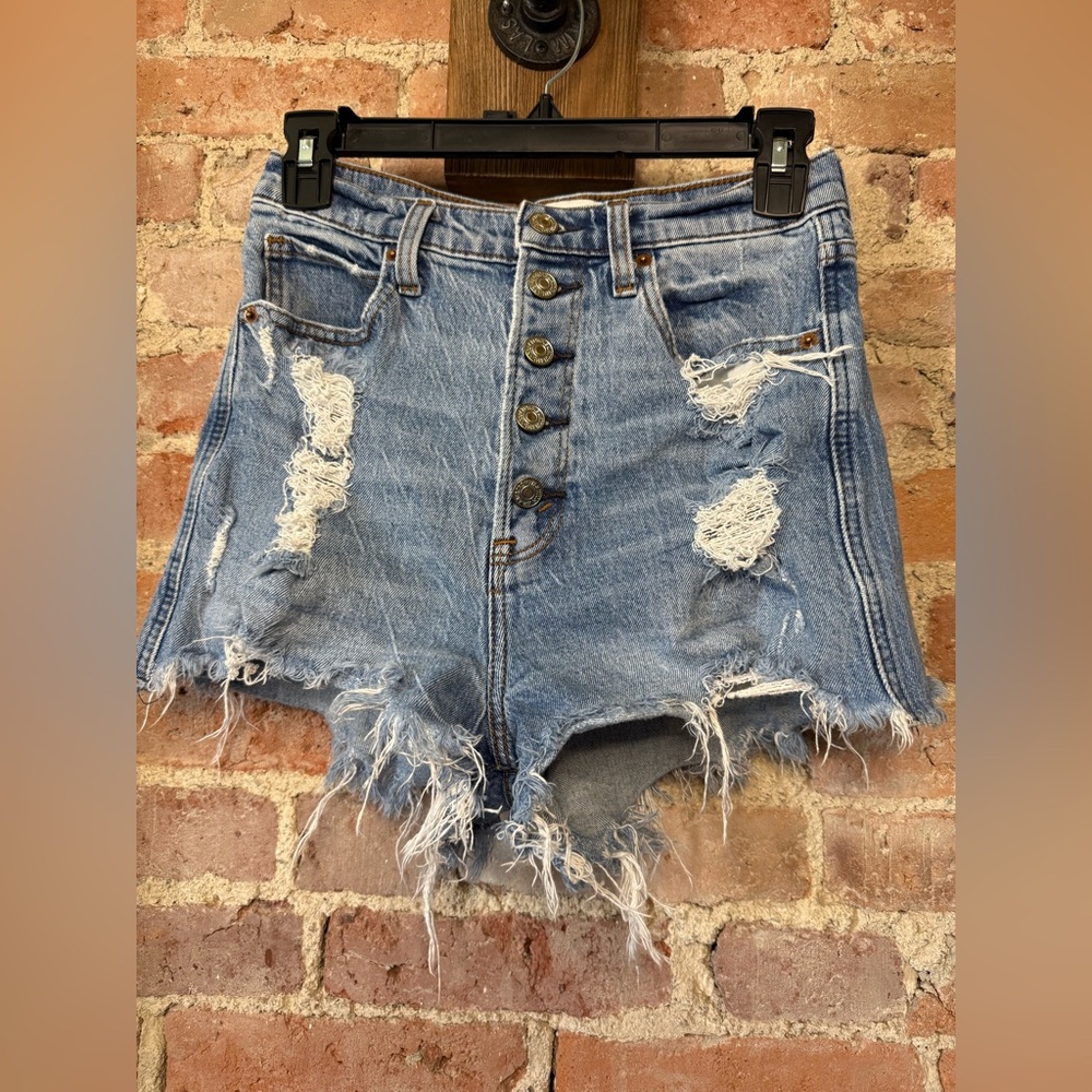 Abercrombie & Fitch Distressed Blue Denim Women's Shorts - Ultra High Rise Mom
